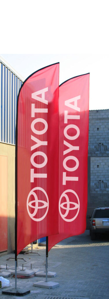 Custom Flags in Dubai: High-Quality Designs to Represent Your Brand