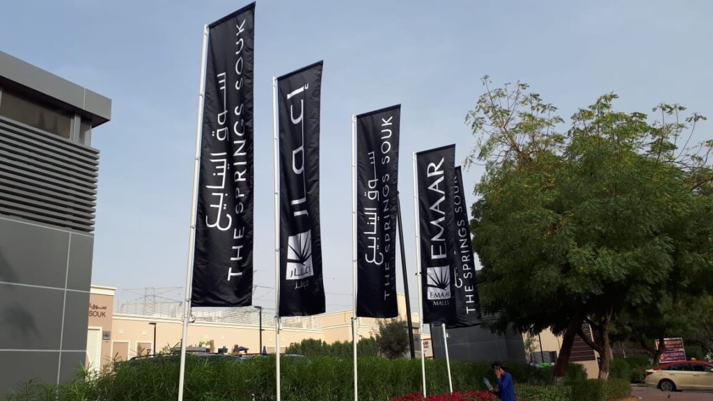 Custom Flags in Dubai: High-Quality Designs to Represent Your Brand