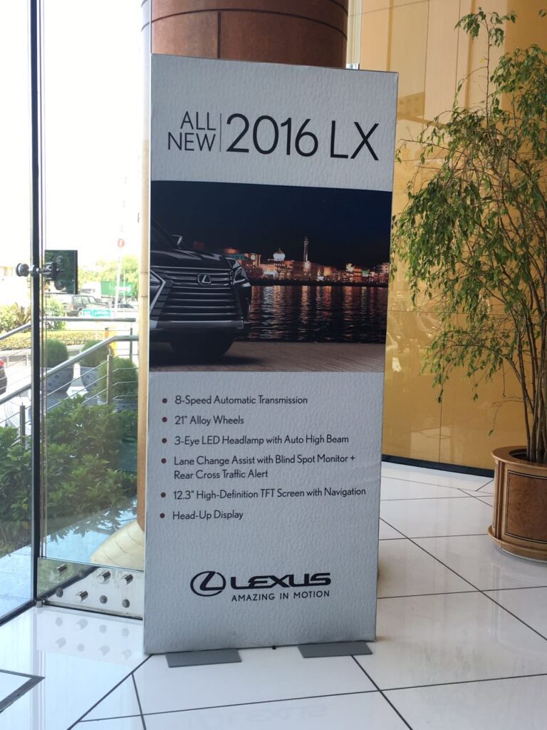 Modular stands & displays