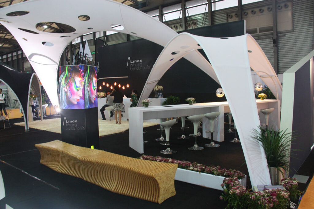 Comprehensive Services for Exhibition Stands in Dubai: Build Your Brand Presence