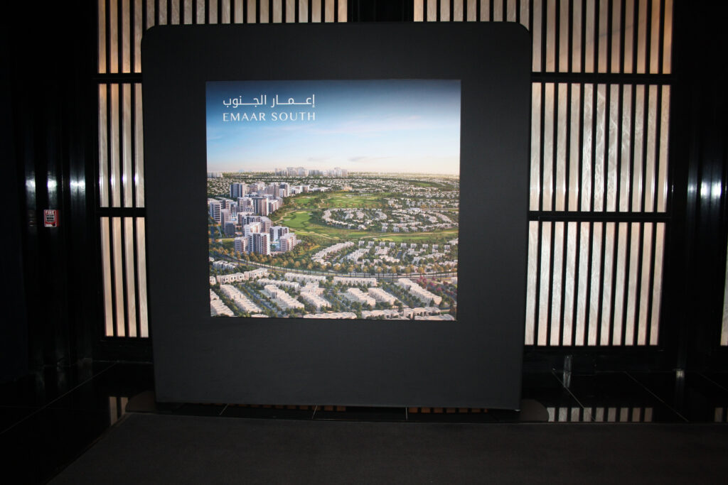 Modular stands & displays