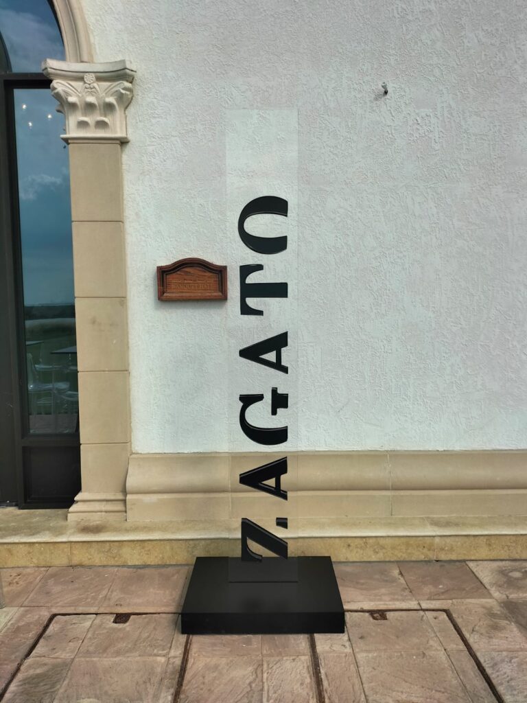 Professional Signage Solutions in Dubai: Elevate Your Brand with Impactful Designs